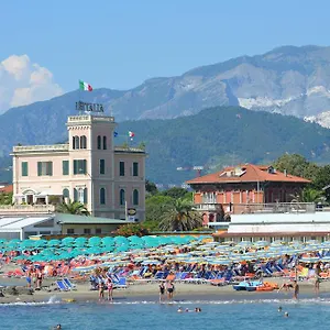 Italia Hotel